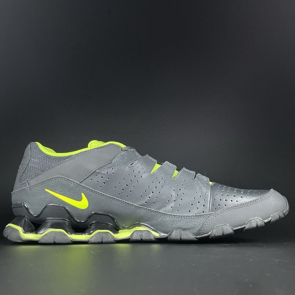 Nike Reax 8 TR Men 14 Black Green Lace Up Training Running Shoe Athletic Sneaker - Picture 5 of 8